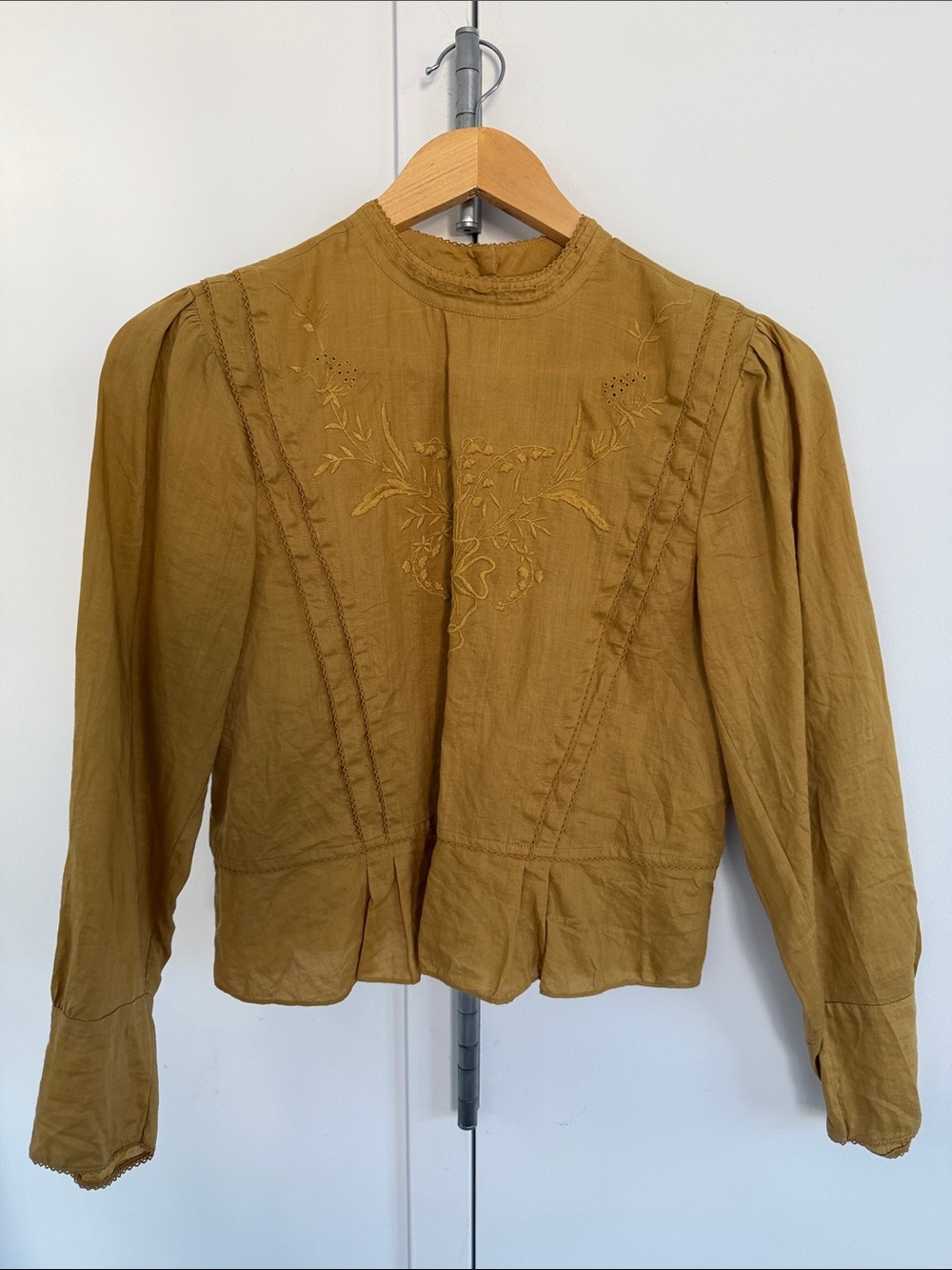 Doen Mustard Embroidered Peplum Blouse